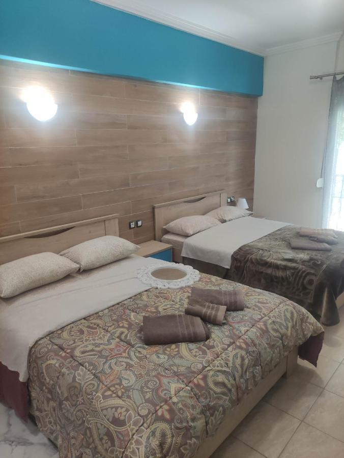 לריסה G M 3 Rooms Kentpo In The Heart Of The City מראה חיצוני תמונה